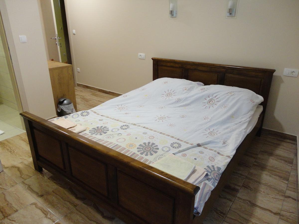 Prenociste "Magnus" Bed & Breakfast Slavonski Brod Dış mekan fotoğraf