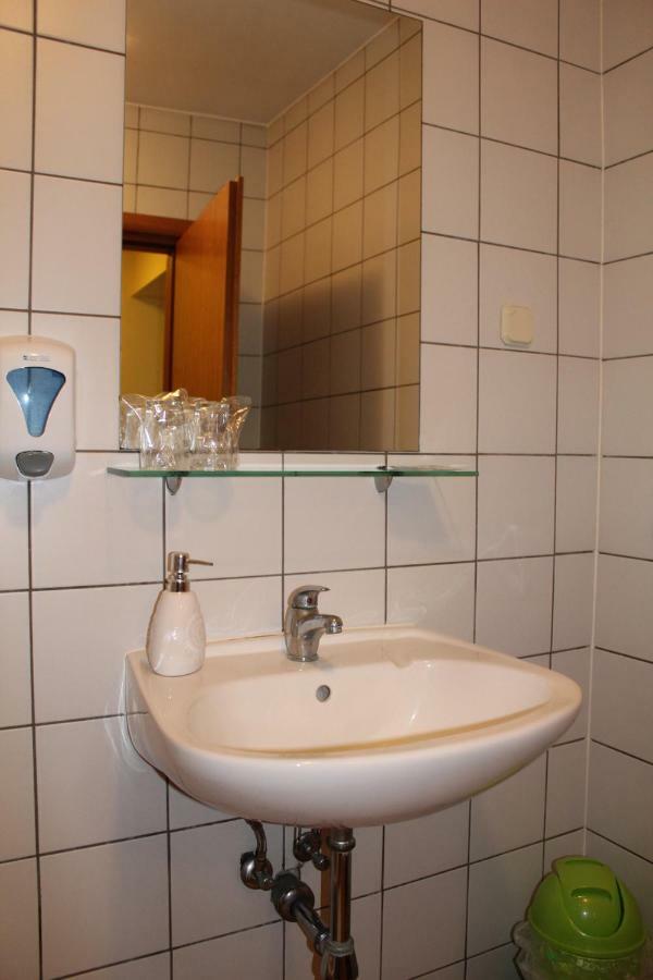 Prenociste "Magnus" Bed & Breakfast Slavonski Brod Dış mekan fotoğraf