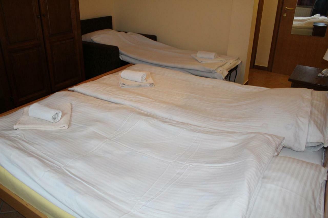 Prenociste "Magnus" Bed & Breakfast Slavonski Brod Dış mekan fotoğraf