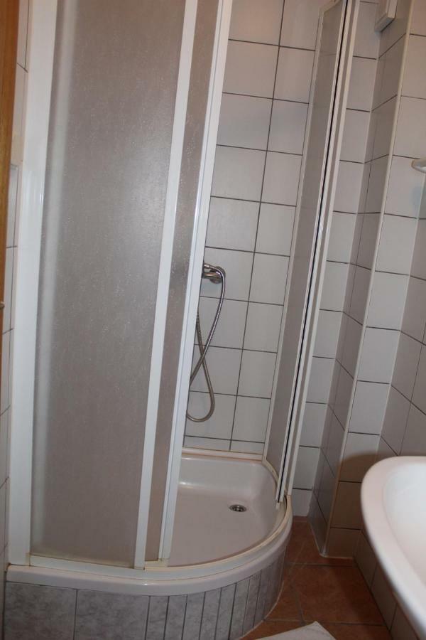 Prenociste "Magnus" Bed & Breakfast Slavonski Brod Dış mekan fotoğraf